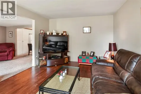 49 William Street South Blenheim ON N0P 1A0