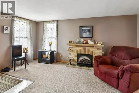 49 William Street South Blenheim ON N0P 1A0
