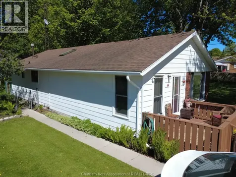 49 William Street South Blenheim ON N0P 1A0