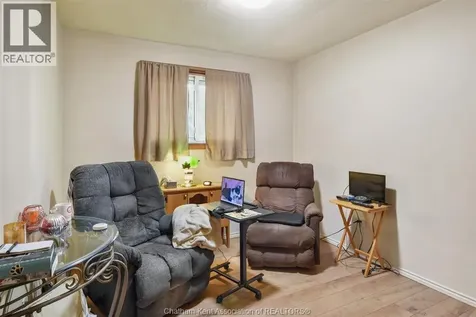 49 William Street South Blenheim ON N0P 1A0