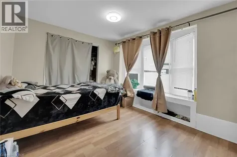738 King Street West Hamilton ON L8S 1J8