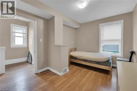 738 King Street West Hamilton ON L8S 1J8