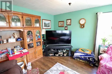 18120 Highway 41 Addington Highlands ON K0H 1K0