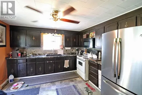 18120 Highway 41 Addington Highlands ON K0H 1K0