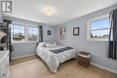 112 Park Avenue St. Thomas ON N5R 4W1