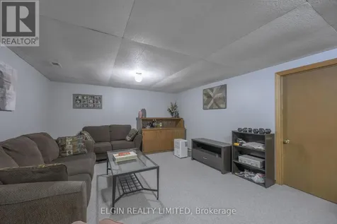 112 Park Avenue St. Thomas ON N5R 4W1