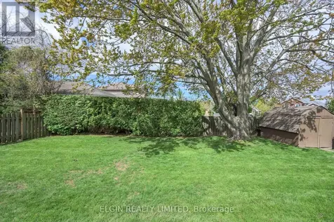 112 Park Avenue St. Thomas ON N5R 4W1