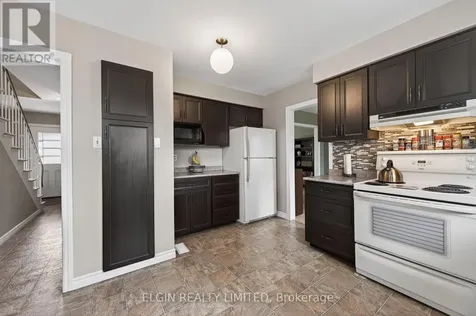 112 Park Avenue St. Thomas ON N5R 4W1