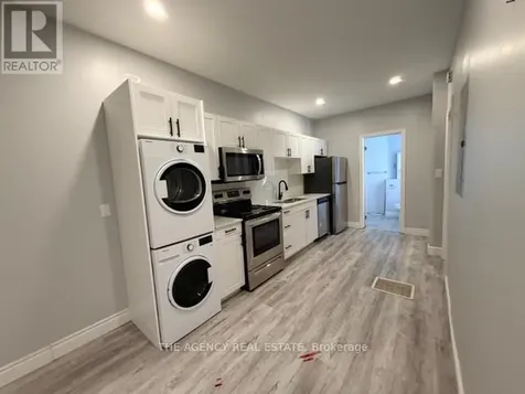 284 Talbot Street St. Thomas ON N5P 1B4