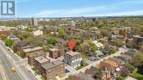 17 Webber Avenue Hamilton (stinson) ON L8N 1W4
