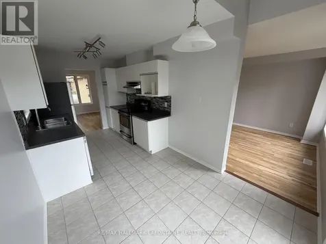 1523 Duplante Avenue Ottawa ON K4A 3Y8
