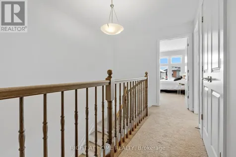 674 Honeydew Street Ottawa ON K1X 0K5