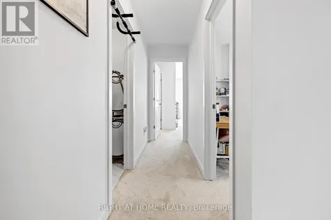 674 Honeydew Street Ottawa ON K1X 0K5