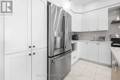 674 Honeydew Street Ottawa ON K1X 0K5