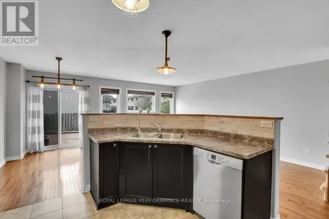 1862 Arrowgrass Way Ottawa ON K4A 0C9