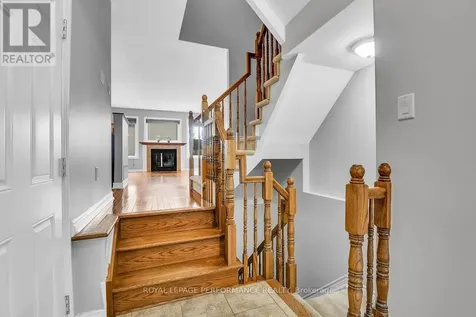 1862 Arrowgrass Way Ottawa ON K4A 0C9