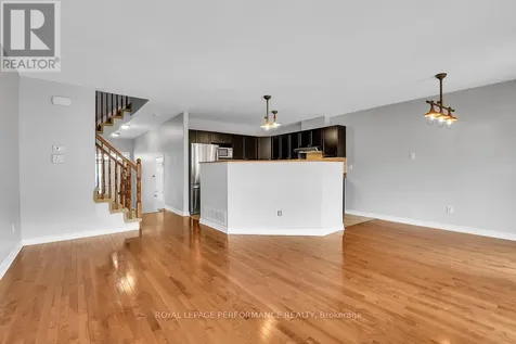1862 Arrowgrass Way Ottawa ON K4A 0C9