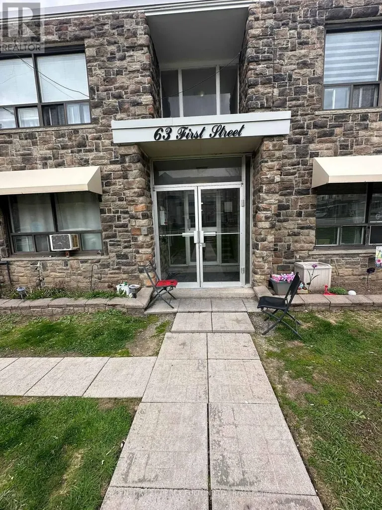 63 First Street Orangeville ON L9W 2E6