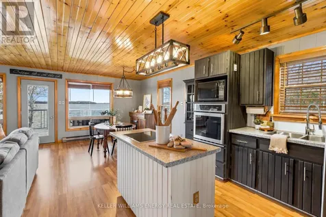 5269 Oriole Beach Road Hamilton Township ON K0K 2E0