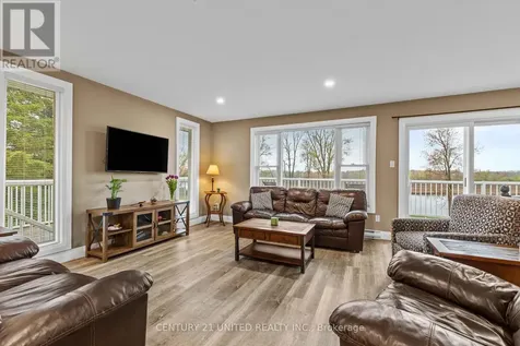 385 Kents Bay Road Otonabee-south Monaghan ON K9J 6X8