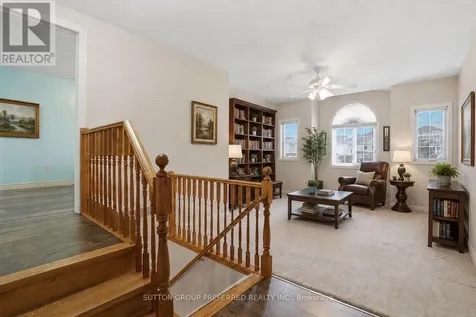 187 Hollyridge Crescent Kitchener ON N2N 3N4