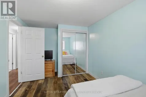 187 Hollyridge Crescent Kitchener ON N2N 3N4