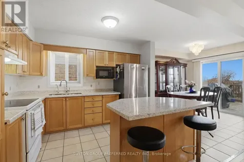 187 Hollyridge Crescent Kitchener ON N2N 3N4