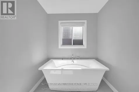 59 Spachman Street Kitchener ON N2R 1R7