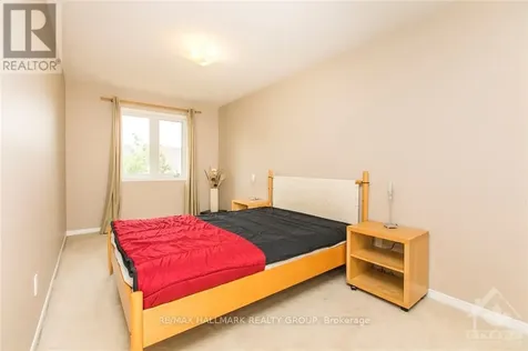 124 Tall Oak Private Ottawa ON K1G 6T6