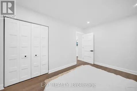 768 Pleasant Park Road Ottawa ON K1G 1Y7