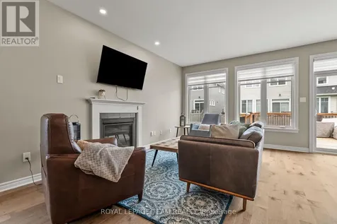 309 Cosanti Drive Ottawa ON K2S 2L1