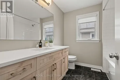 309 Cosanti Drive Ottawa ON K2S 2L1