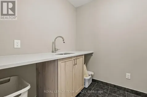 309 Cosanti Drive Ottawa ON K2S 2L1