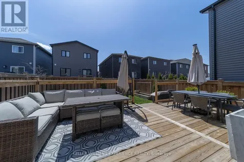 52 Mabern Street Barrie ON L9J 0J2