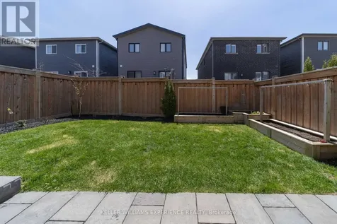 52 Mabern Street Barrie ON L9J 0J2