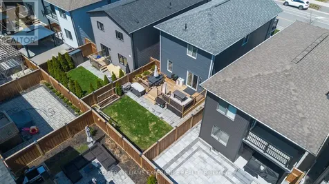 52 Mabern Street Barrie ON L9J 0J2