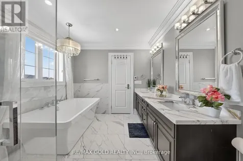 31 Fieldstone Lane Avenue Caledon ON L7C 1C4