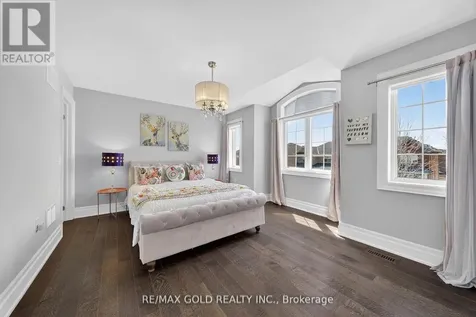 31 Fieldstone Lane Avenue Caledon ON L7C 1C4