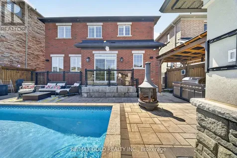 31 Fieldstone Lane Avenue Caledon ON L7C 1C4