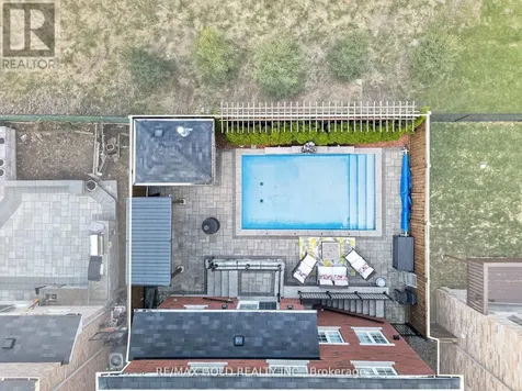 31 Fieldstone Lane Avenue Caledon ON L7C 1C4