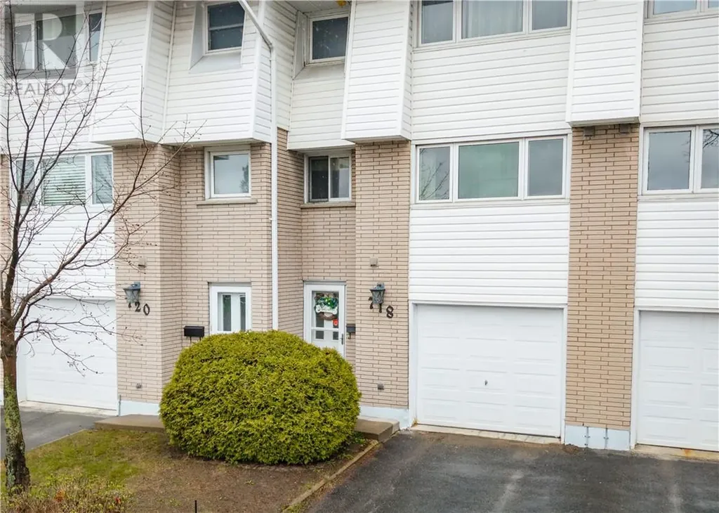 718 Auger Avenue Sudbury ON P3A 4T2