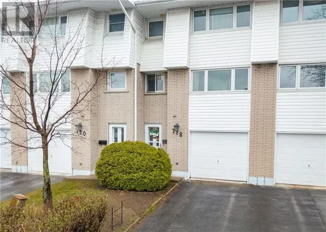 718 Auger Avenue Sudbury ON P3A 4T2
