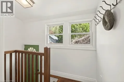 235 Melville Street Dundas ON L9H 2B3