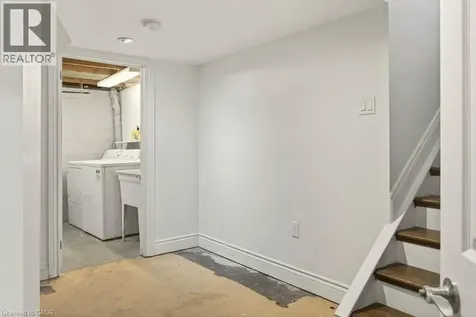 235 Melville Street Dundas ON L9H 2B3