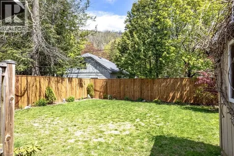 235 Melville Street Dundas ON L9H 2B3