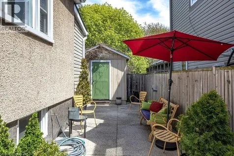 235 Melville Street Dundas ON L9H 2B3