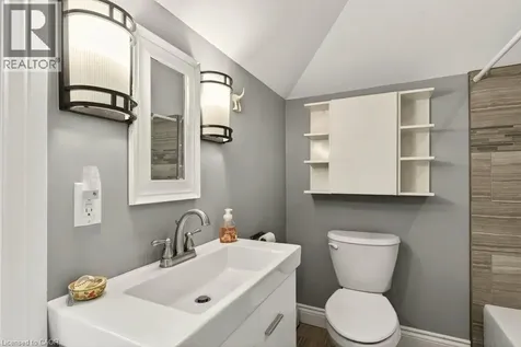 235 Melville Street Dundas ON L9H 2B3