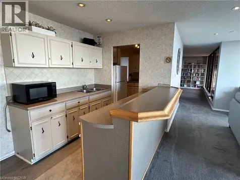 222 Jackson Street West Hamilton ON L8P 4S5
