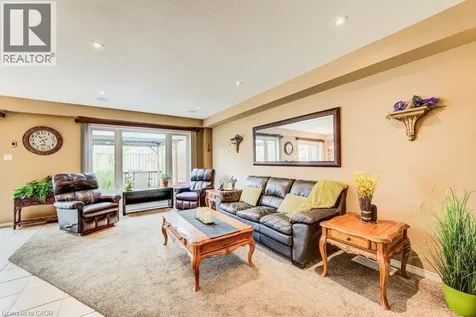 28 Walker Way Guelph ON N1L 1T7
