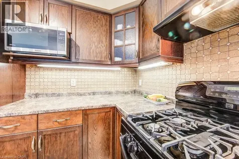 28 Walker Way Guelph ON N1L 1T7